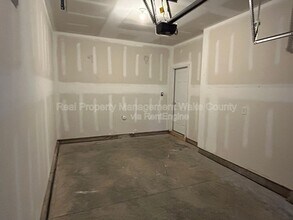 156 Polaris Ave in Garner, NC - Building Photo - Building Photo