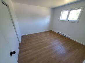 9 Connaught Ave in Moncton, NB - Building Photo - Building Photo