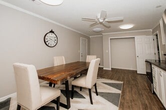 417 N Jefferson St in Huntington, IN - Building Photo - Building Photo