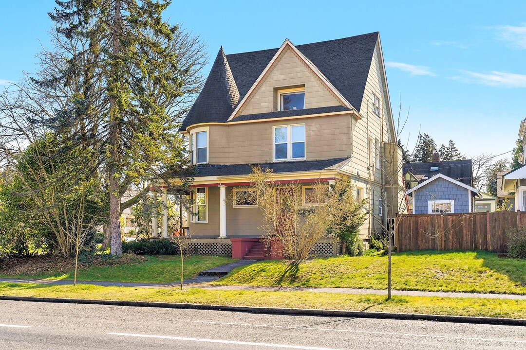 3302 N 26th St in Tacoma, WA - Building Photo