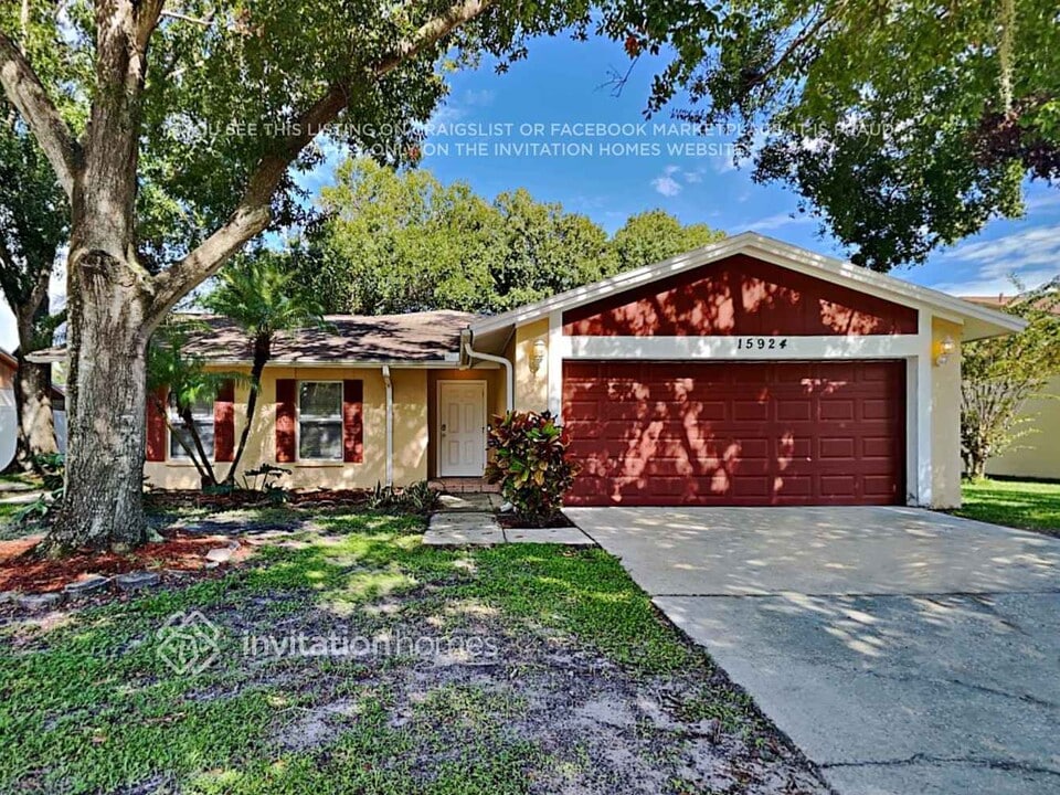 15924 Eagle River Way in Tampa, FL - Building Photo