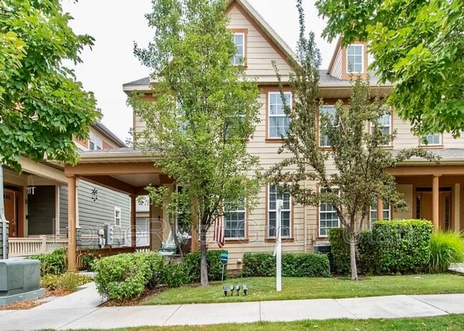 property at 10981 Topview Rd