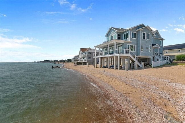 property at 6 1st Ave