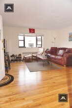 30 Harvard Ave in Brookline, MA - Building Photo - Building Photo