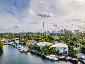 1546 Argyle Dr in Fort Lauderdale, FL - Foto de edificio - Building Photo