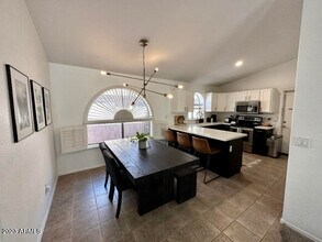 4355 E Gatewood Rd in Phoenix, AZ - Building Photo - Building Photo