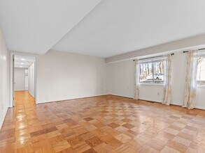 10613 Montrose Ave in Bethesda, MD - Building Photo - Building Photo