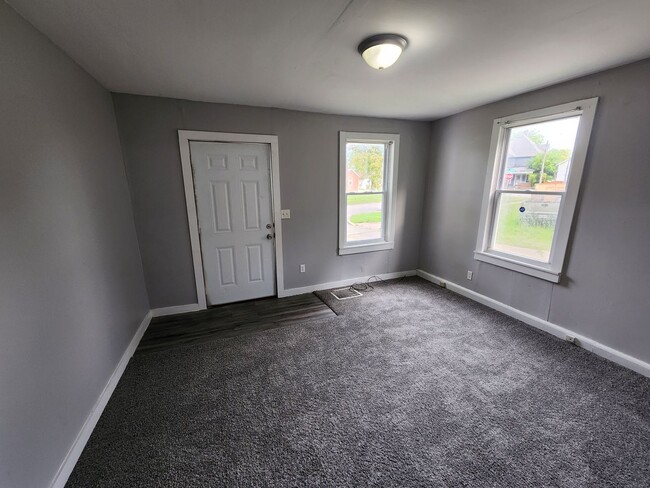 713 14 1/2 St, Unit 713 in Rock Island, IL - Building Photo - Building Photo