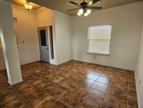 204 Ascot Parade in Alamogordo, NM - Building Photo - Building Photo