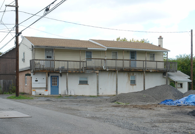 1051 Rear Hancock St in Williamsport, PA - Foto de edificio - Building Photo