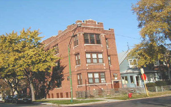 3142 W Cullom Ave in Chicago, IL - Building Photo - Building Photo