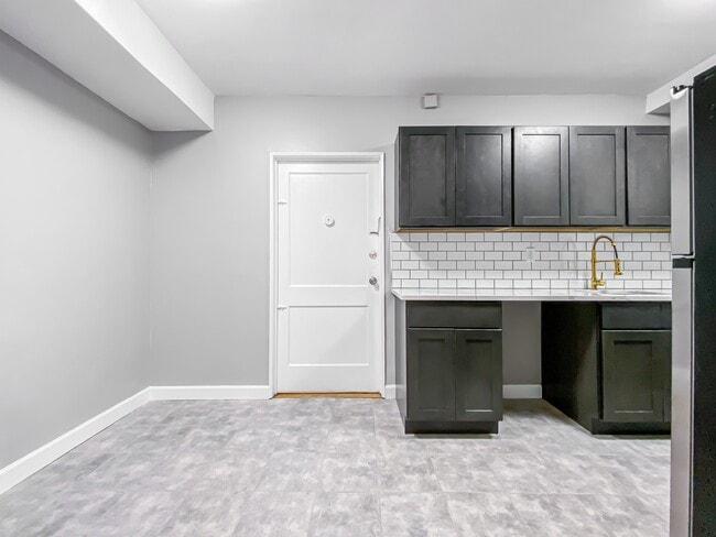 758 Jersey Ave-Unit -C7 in Elizabeth, NJ - Building Photo - Building Photo