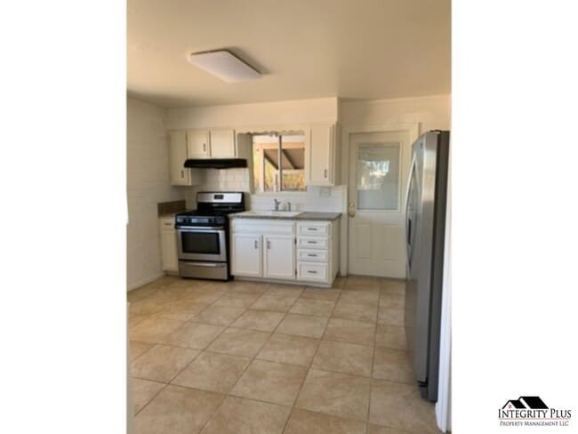 1009 S Campbell Dr in Casa Grande, AZ - Building Photo - Building Photo