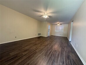 1406 Willard St in Springdale, AR - Building Photo - Building Photo