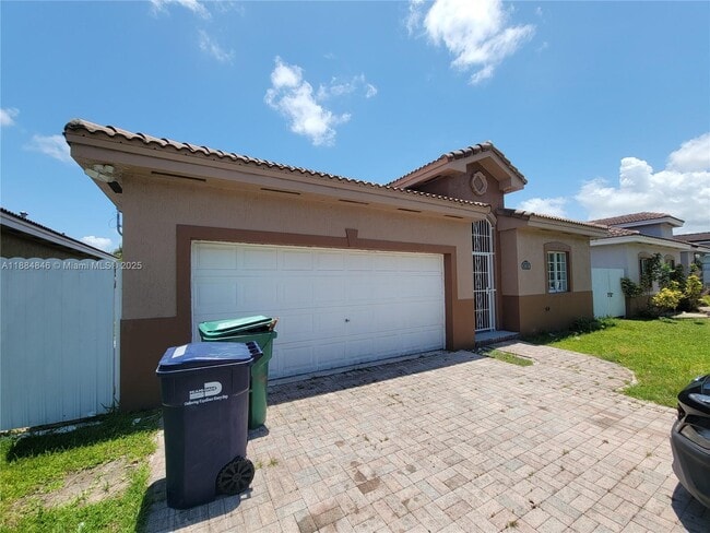 10814 SW 228th Terrace in Miami, FL - Building Photo - Building Photo