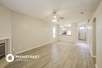 10813 Campus Heights Ln in Jacksonville, FL - Building Photo - Building Photo