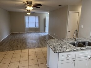 4141 Stoneridge Dr in Flint, TX - Building Photo - Building Photo