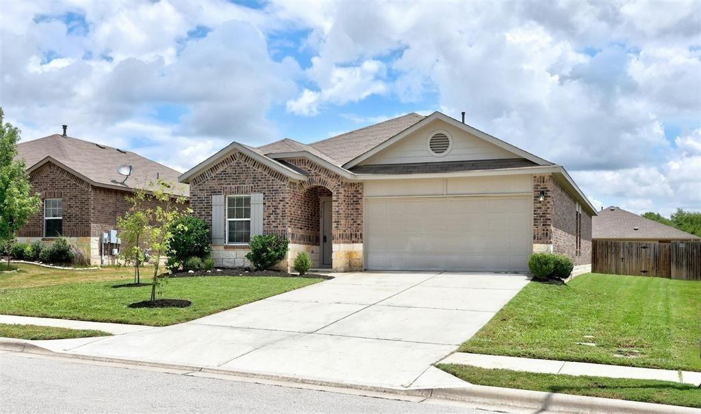 1700 Deodara Dr in Cedar Park, TX - Foto de edificio