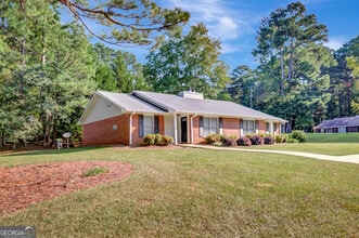 115 Belle Dr in Fayetteville, GA - Building Photo - Building Photo