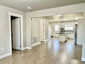 5260 Golden Hollow Rd in Billings, MT - Building Photo - Building Photo