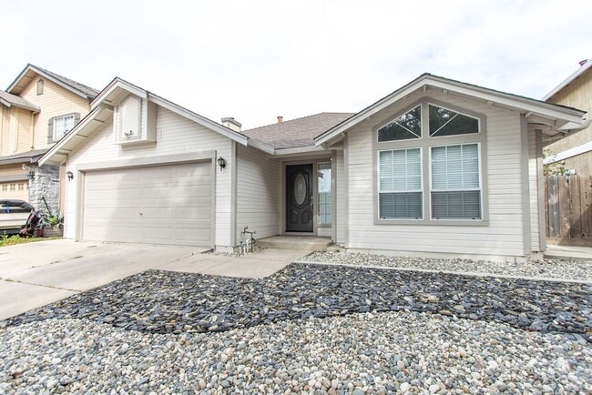 757 Waddell Way in Modesto, CA - Building Photo - Building Photo