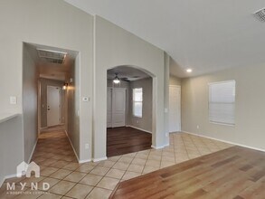 813 S 125th Ave in Avondale, AZ - Foto de edificio - Building Photo