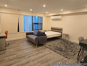1028 Commonwealth Ave in Boston, MA - Building Photo - Building Photo