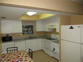 4926 Vincennes St in Cape Coral, FL - Building Photo - Building Photo