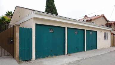 3960 Utah St in San Diego, CA - Building Photo - Building Photo