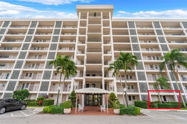 3100 N Palm Aire Dr