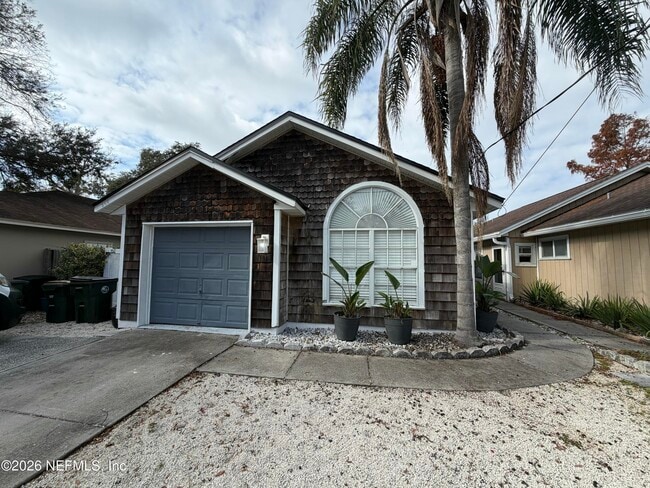 property at 286 Main St