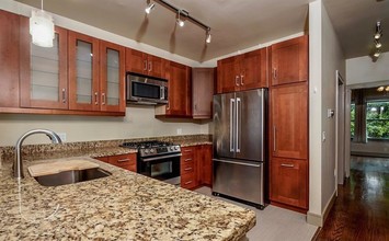 4009 Greeley St-Unit -4 in Houston, TX - Foto de edificio - Building Photo