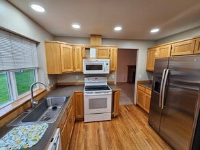 17251 Keri Pl SE in Monroe, WA - Building Photo - Building Photo