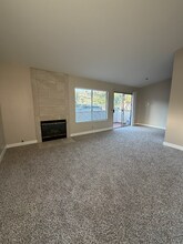 11519 Fury Ln in El Cajon, CA - Foto de edificio - Building Photo