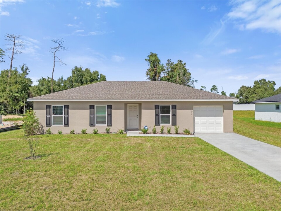 2078 SW 153rd Loop in Ocala, FL - Building Photo