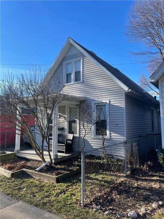 256 Benton St in Rochester, NY - Foto de edificio - Building Photo