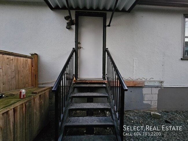 property at 45723 Lewis Ave