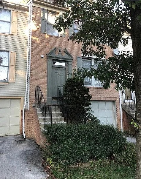 property at 430 Woodhill Dr