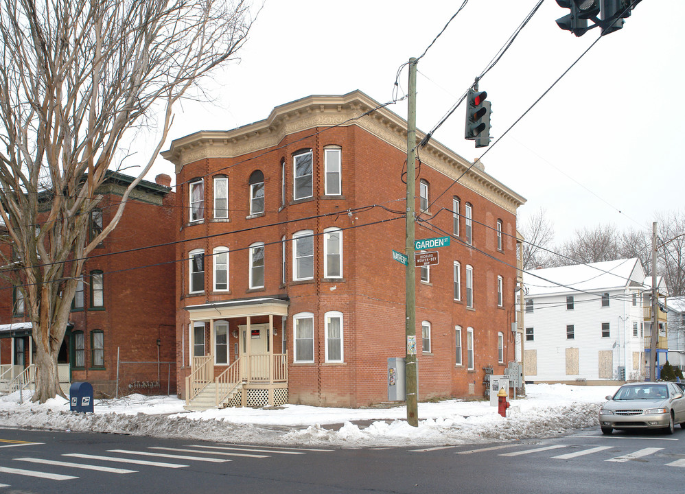 410 Garden St in Hartford, CT - Building Photo