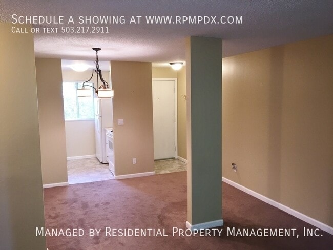 12618 NW Barnes Rd in Portland, OR - Building Photo - Building Photo