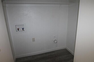 961 Mossvine Dr in Plano, TX - Building Photo - Building Photo