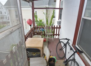 32 Linden St, Unit 2 in Boston, MA - Building Photo - Building Photo