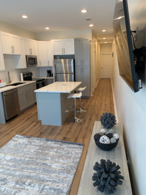 1004 Verret St in New Orleans, LA - Foto de edificio - Building Photo