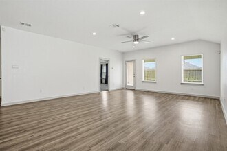 1022 Curly Angora Ct in Rosharon, TX - Building Photo - Building Photo