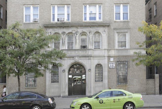 Vera Apartments in Bronx, NY - Building Photo - Building Photo