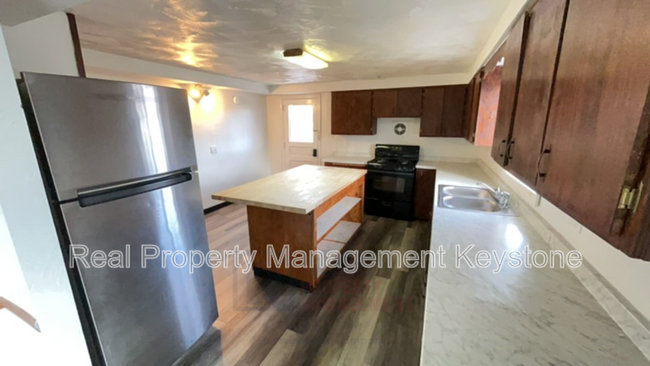 705 E 18th Ave in Homestead, PA - Building Photo - Building Photo