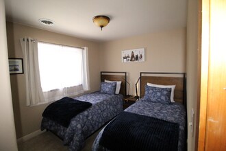 807 Jeffrey Ct in Incline Village, NV - Building Photo - Building Photo