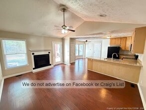 321 Abbottswood Dr in Fayetteville, NC - Building Photo - Building Photo