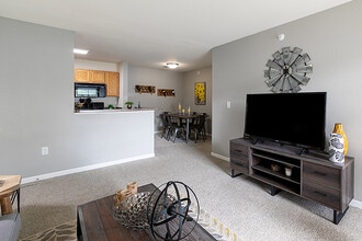 Central Park Apartments in Okemos, MI - Building Photo - Building Photo