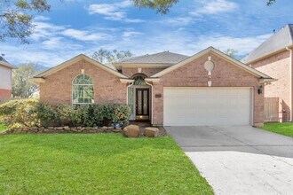 1303 Raintree Cir in Sugar Land, TX - Building Photo - Building Photo